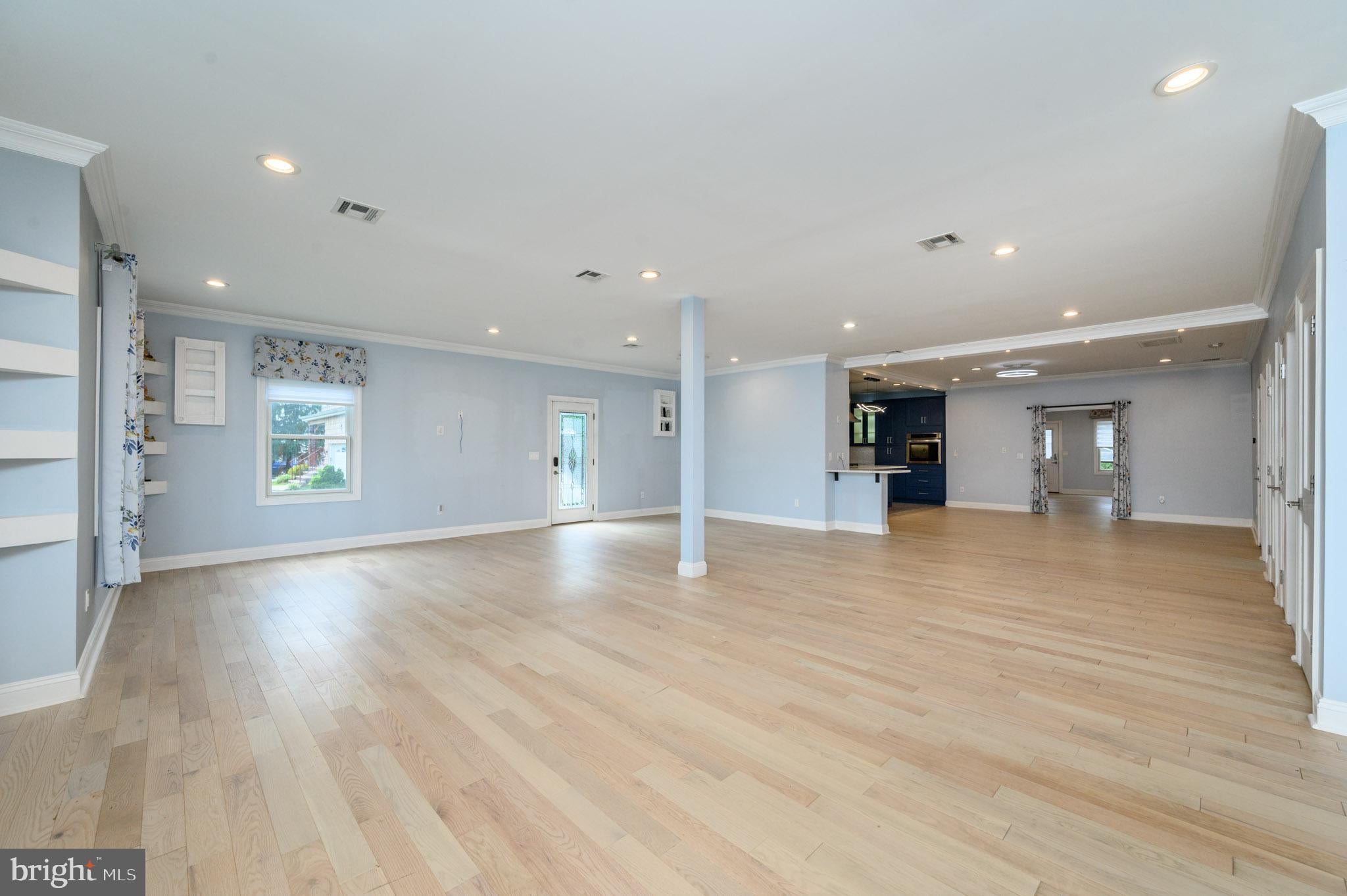 11 Brook Rd, Kendall Park, NJ 08824 photo