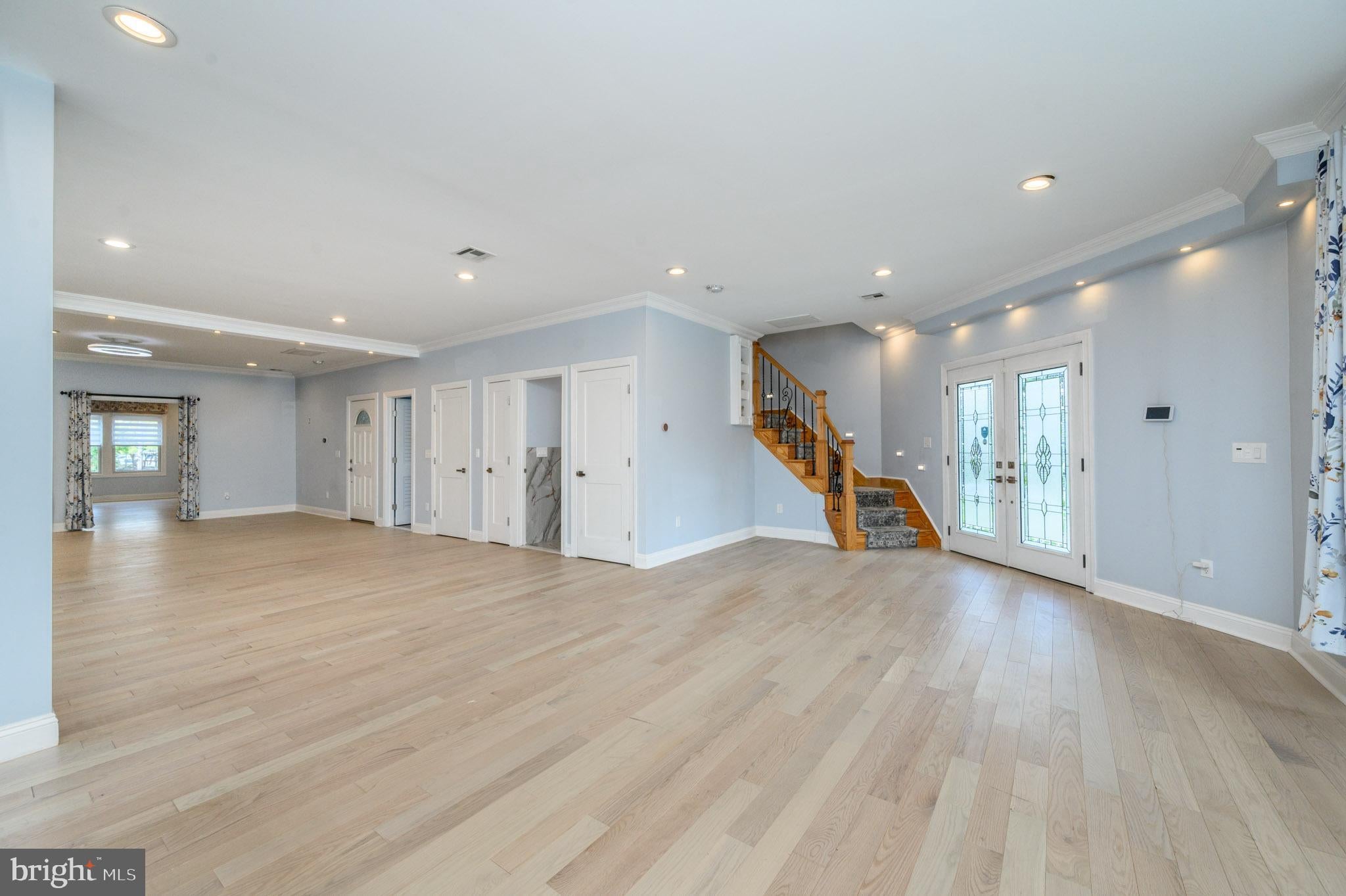 11 Brook Rd, Kendall Park, NJ 08824 photo