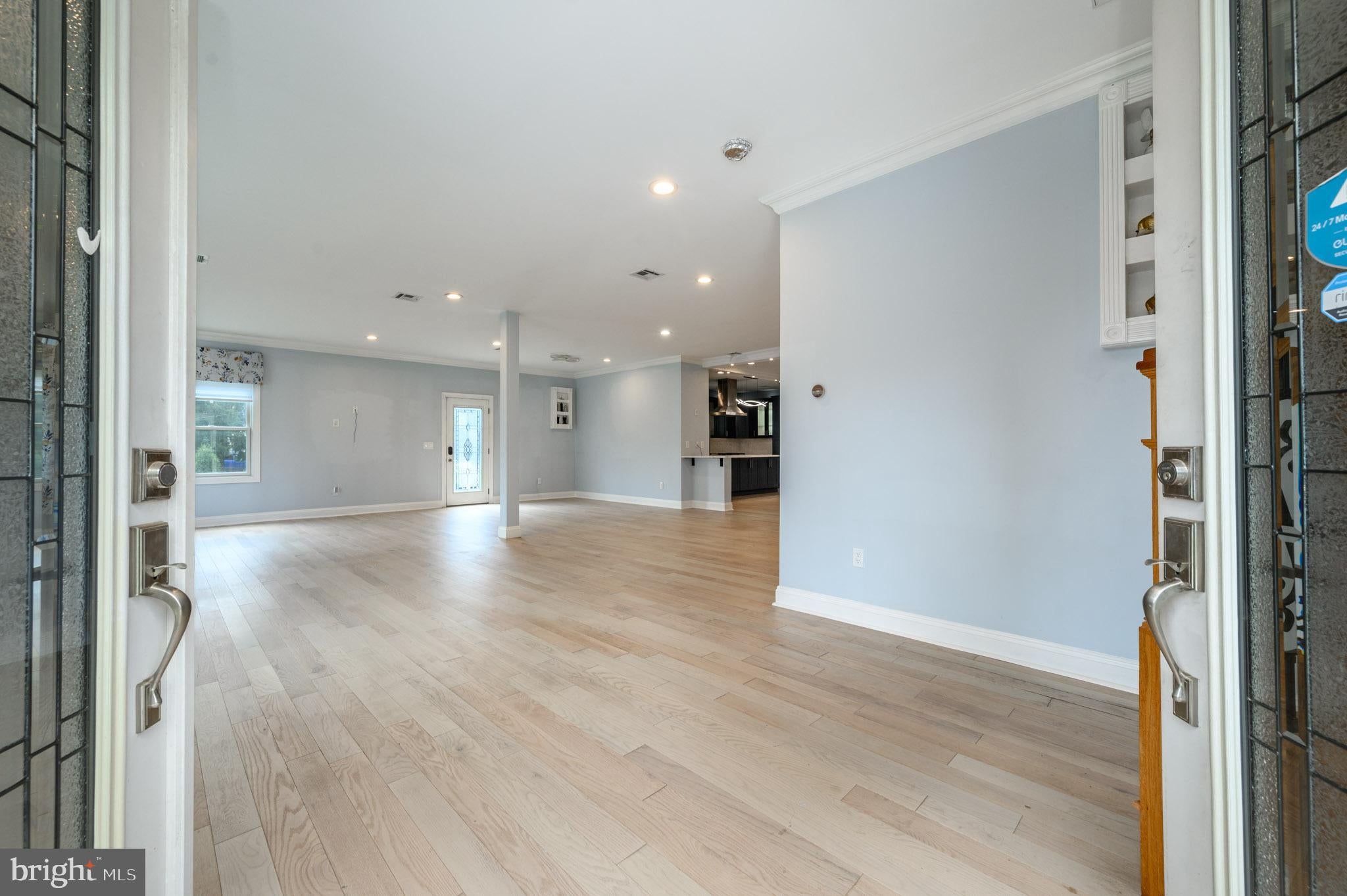11 Brook Rd, Kendall Park, NJ 08824 photo