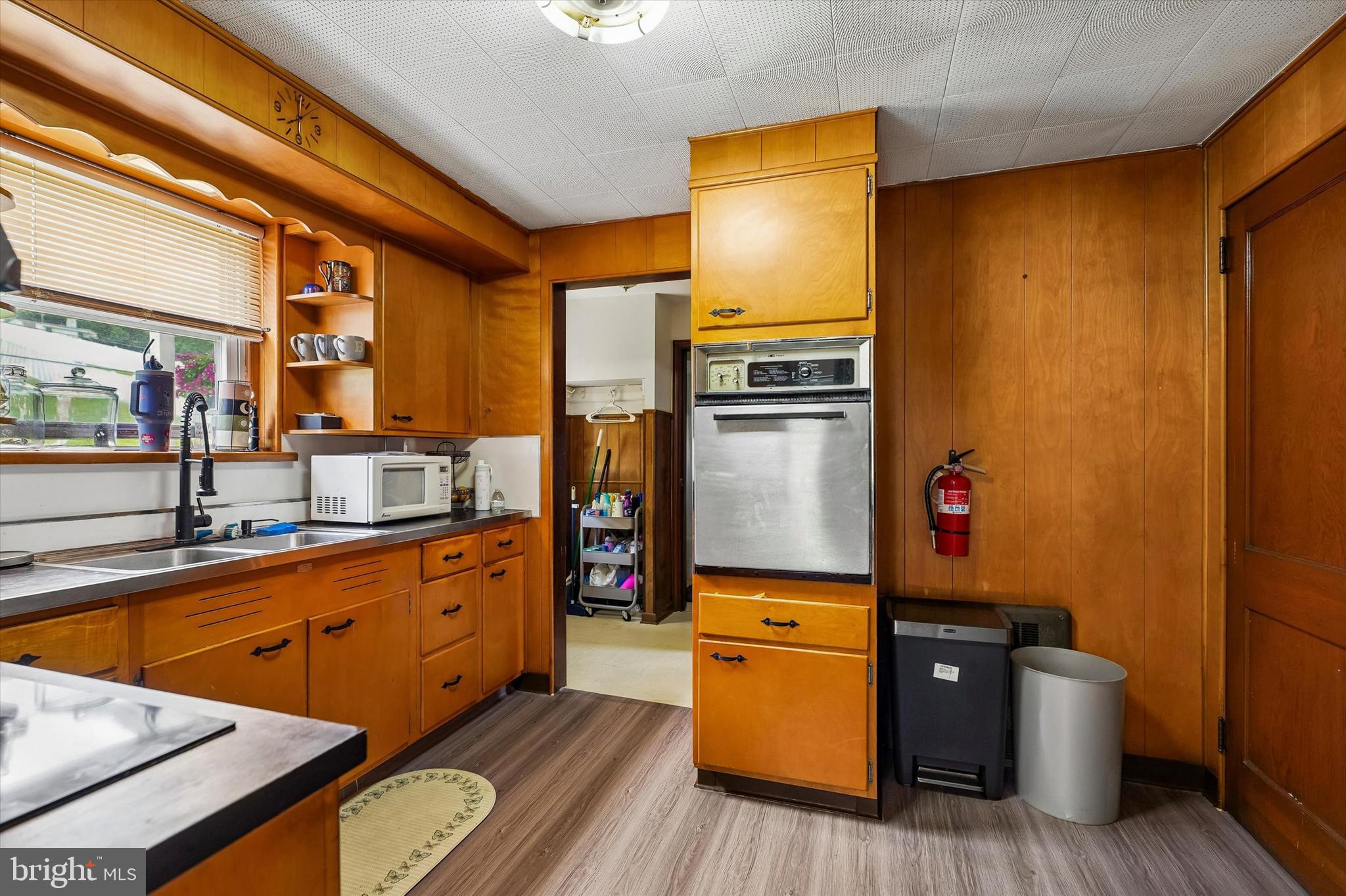 1210 E Matsonford, Conshohocken, PA 19428 photo