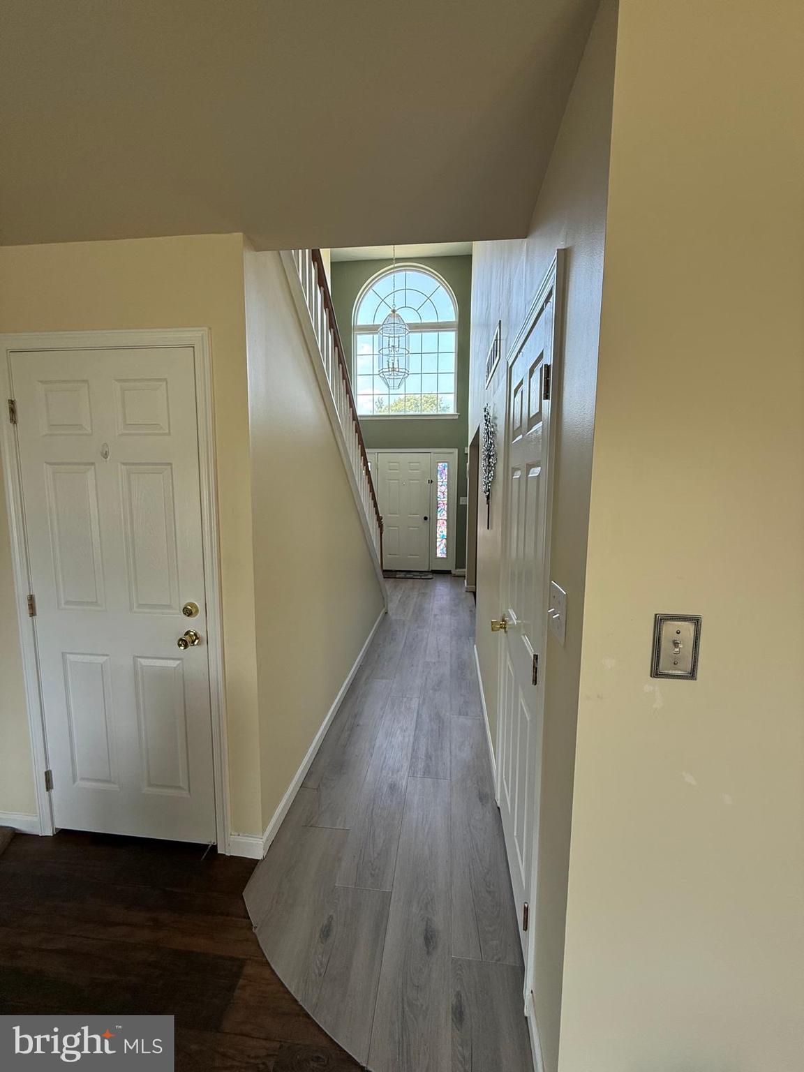 215 N Sandy Ln, Sinking Spring, PA 19608 photo