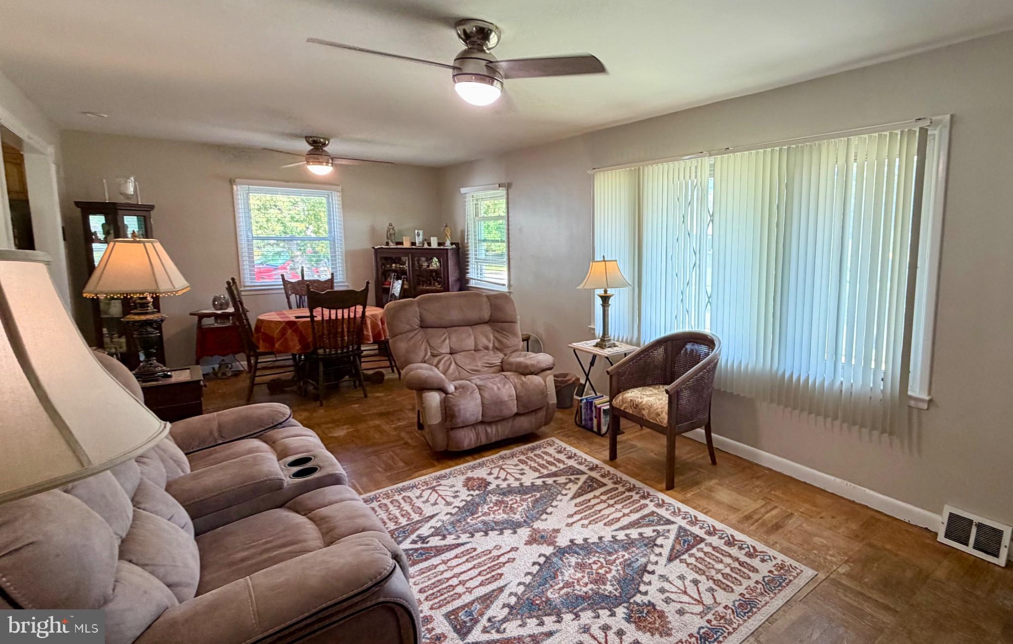 804 Burbank Dr, Somerdale, NJ 08083 photo