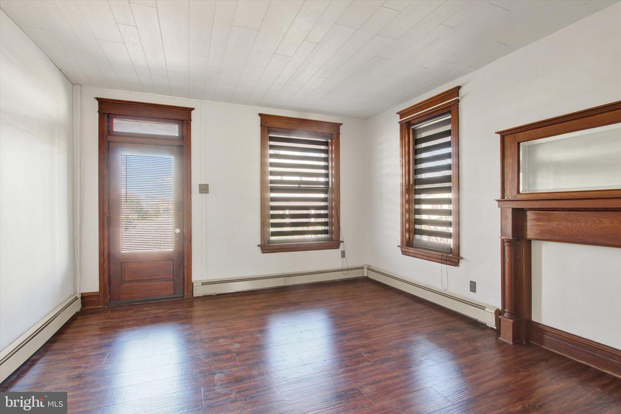 282 3rd St, Hanover, PA 17331 photo