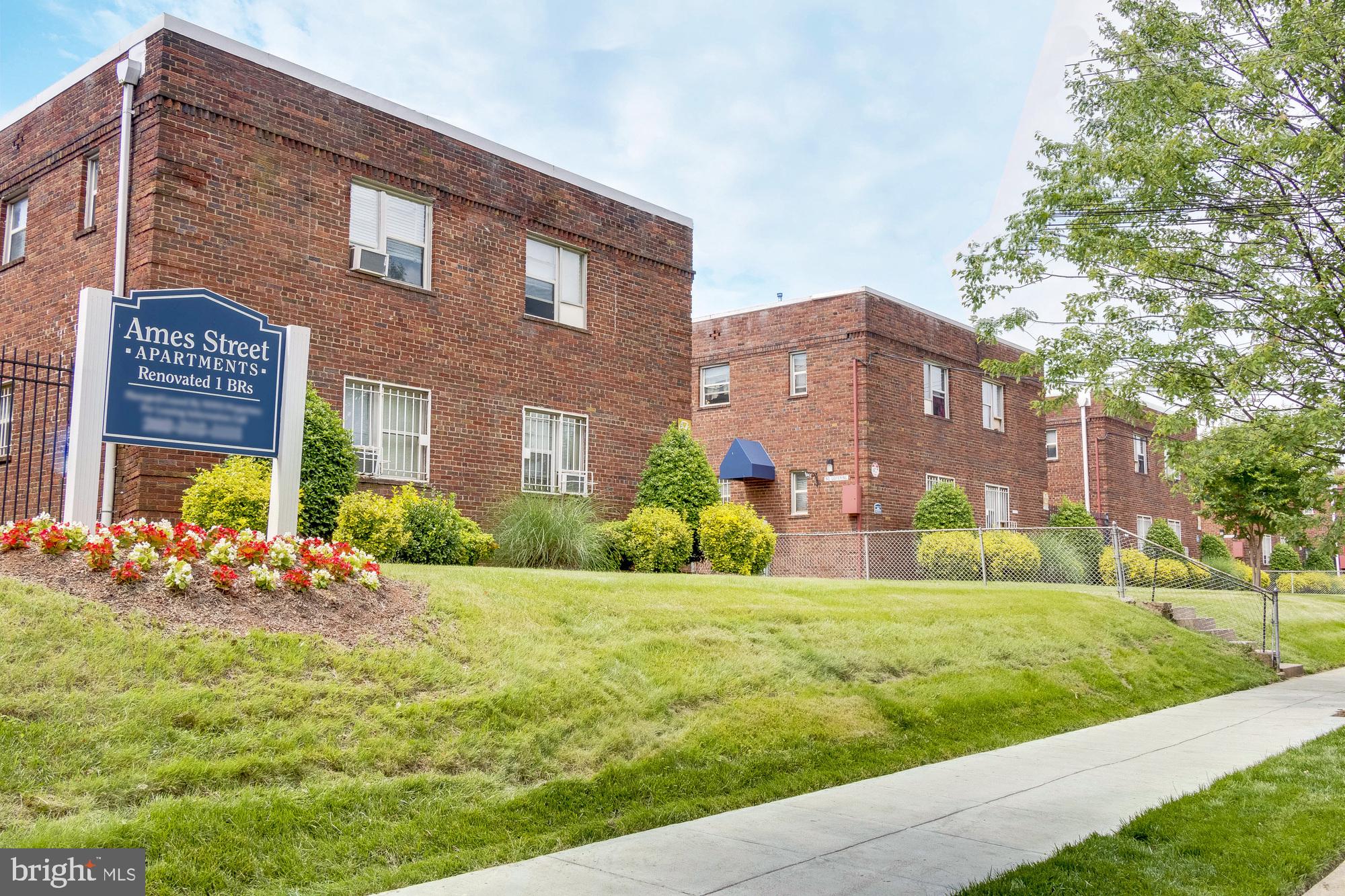 3505 Ames St, Washington, DC 20019