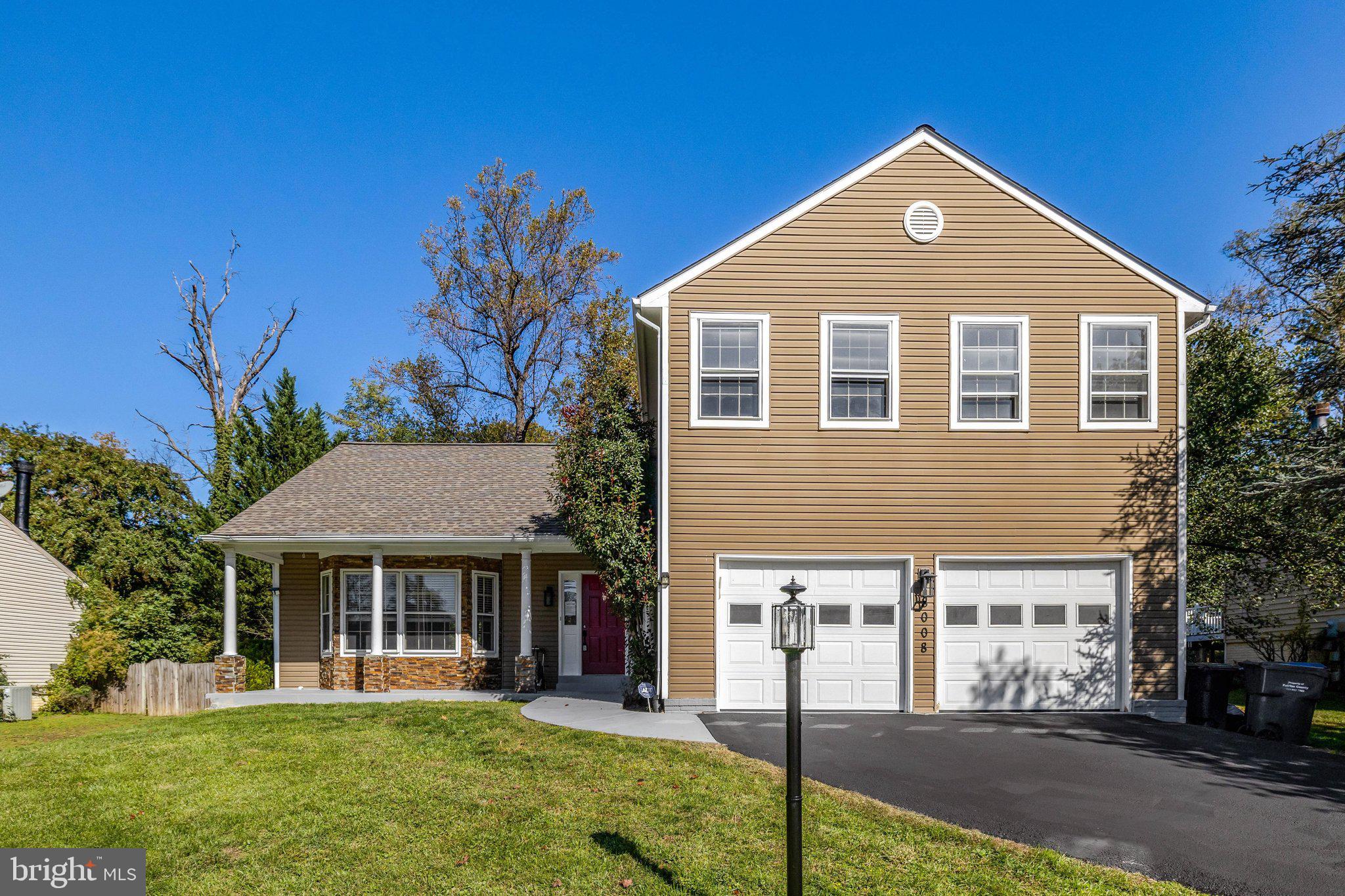 8008 Sandburg Ct, Dunn Loring, VA 22027