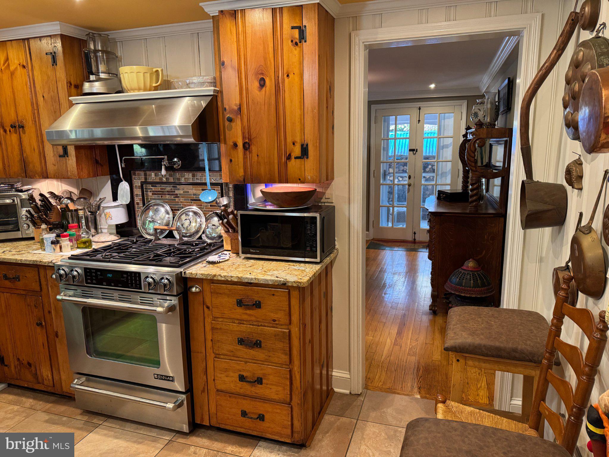 861 S Gulph Rd, King Of Prussia, PA 19406 photo