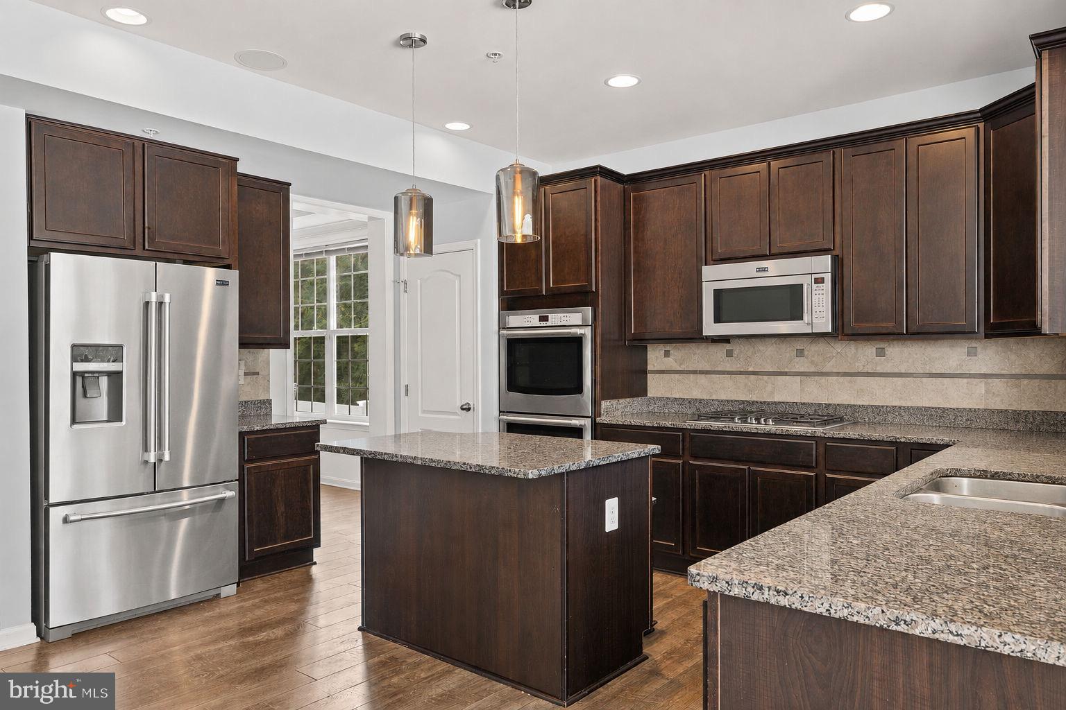 7826 Keenan Rd, Glen Burnie, MD 21061 photo