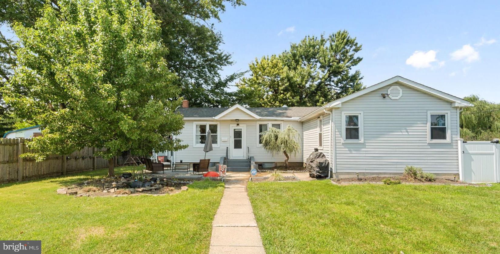 640 Preston Ave, Somerdale, NJ 08083