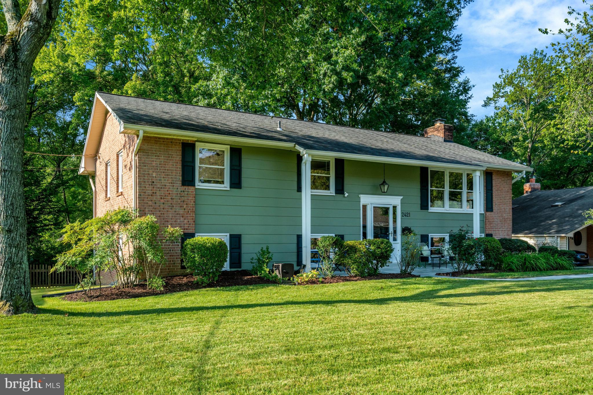2421 Stirrup Ln, Alexandria, VA 22308 photo