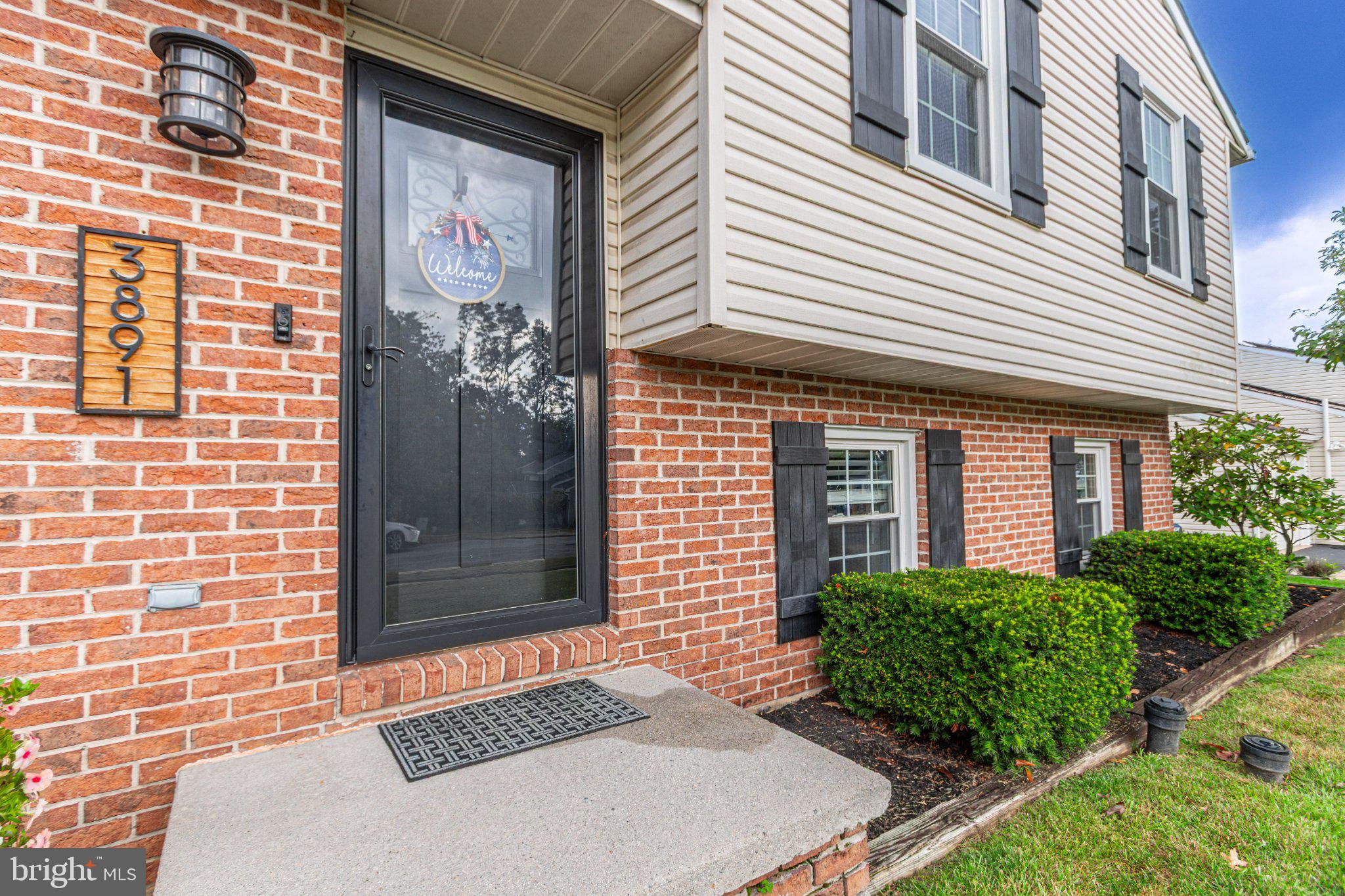 3891 Sandra Dr, York, PA 17402 photo
