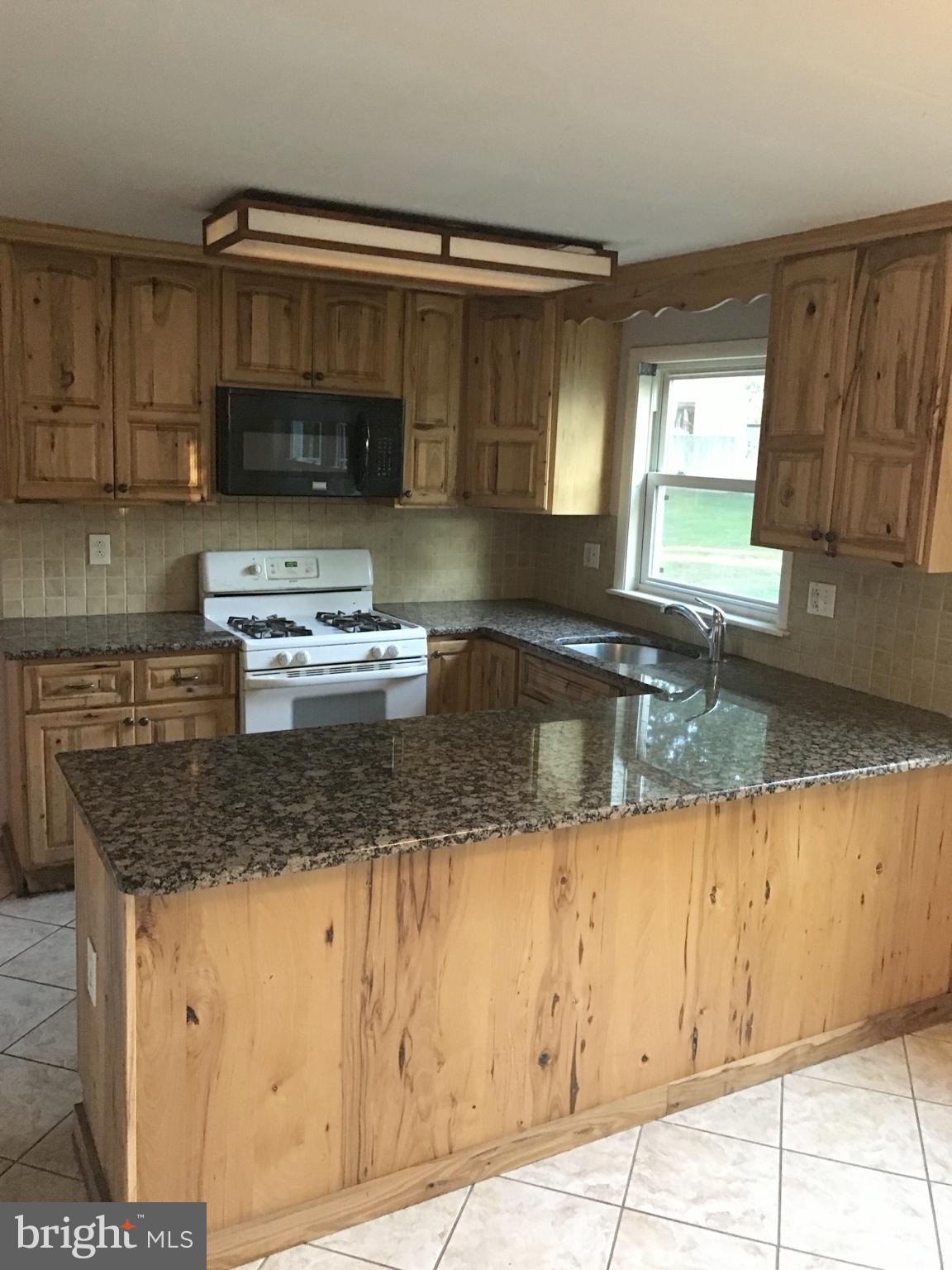 1688 Blue Jay Ln, Cherry Hill, NJ 08003 photo