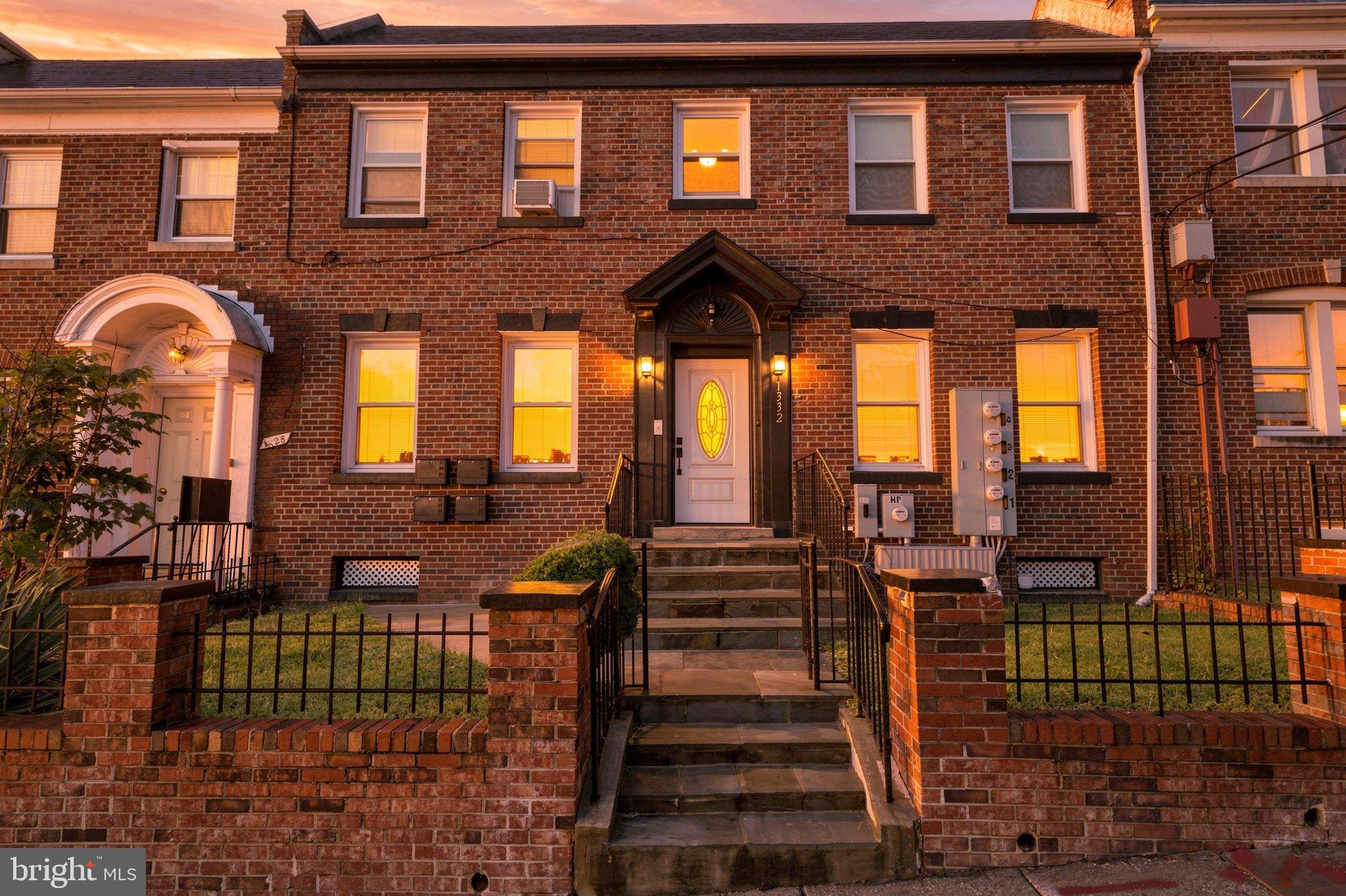 1332 Adams St, Washington, DC 20018