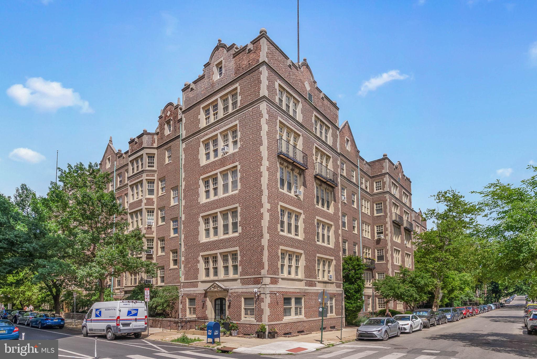 351 47th St, Philadelphia, PA 19143