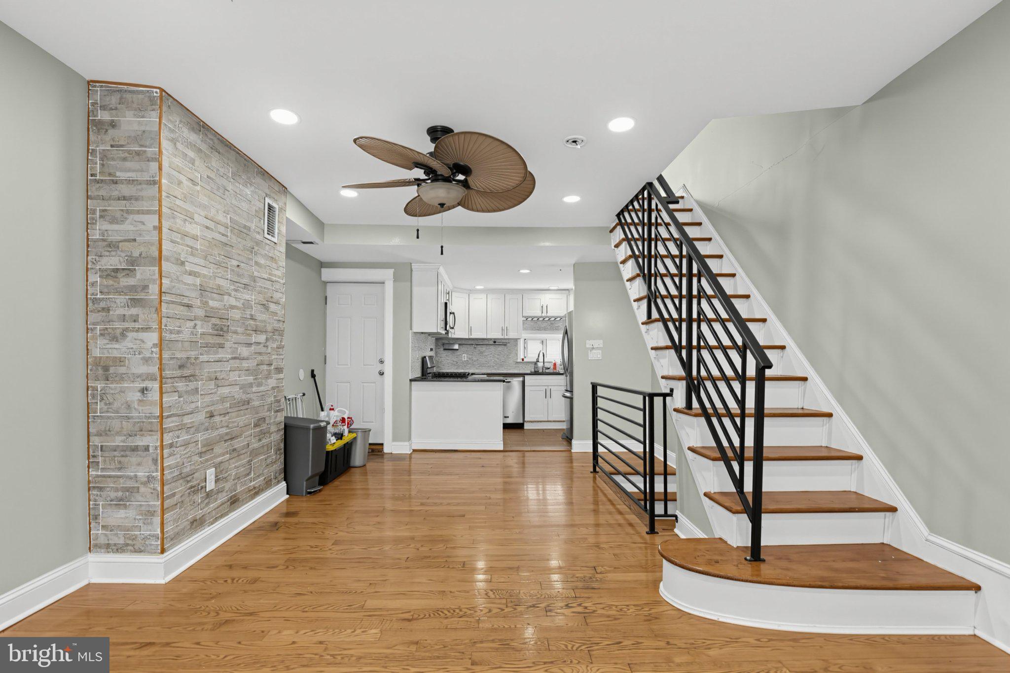1914 S Beechwood St, Philadelphia, PA 19145 photo