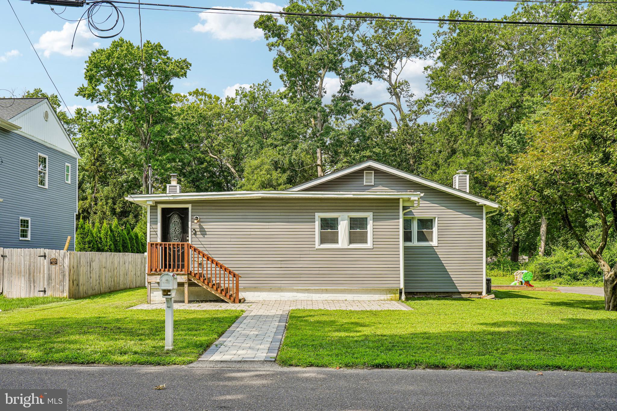 10 Maple Ln, Hainesport, NJ 08036 photo