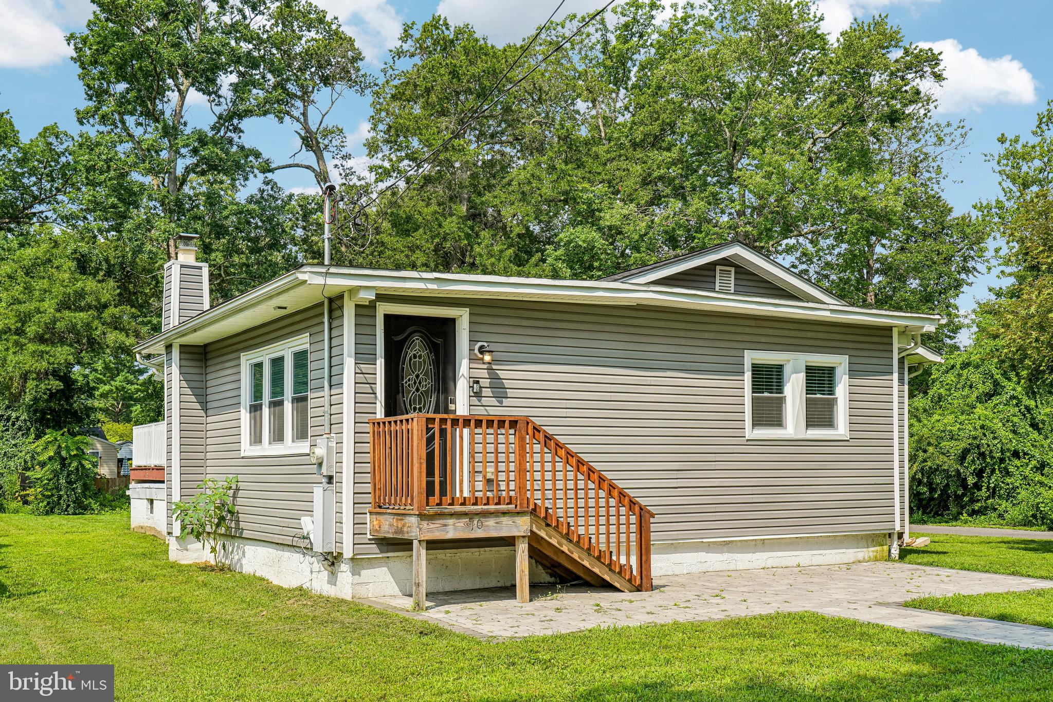 10 Maple Ln, Hainesport, NJ 08036 photo