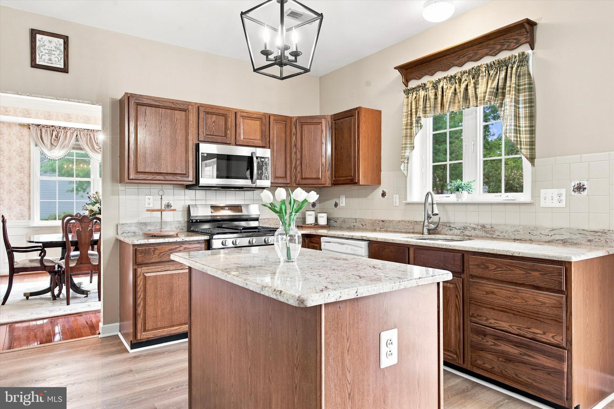 713 Iris Ln, Media, PA 19063 photo