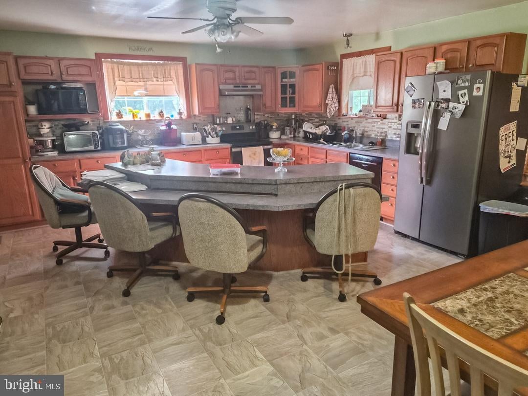 7005 Oliver Beach Rd, Baltimore, MD 21220 photo