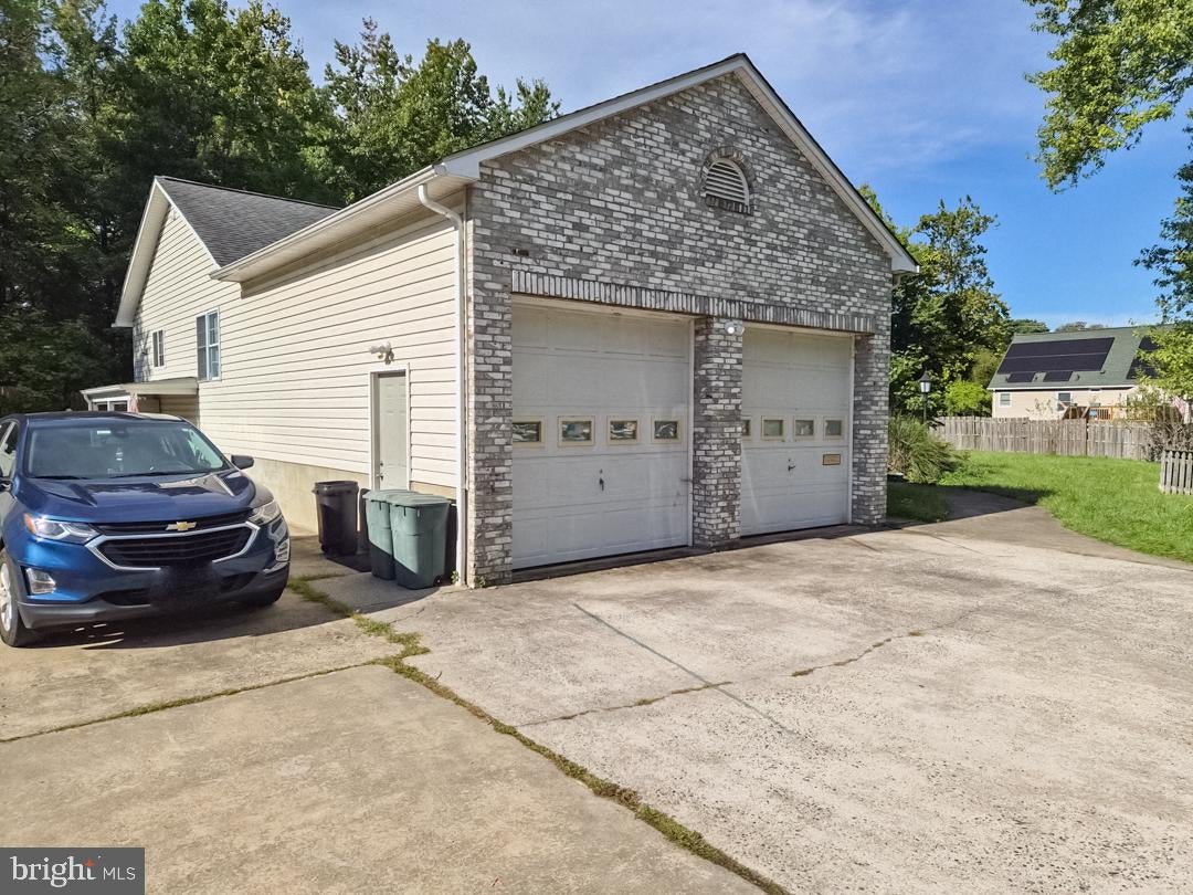 7005 Oliver Beach Rd, Baltimore, MD 21220 photo