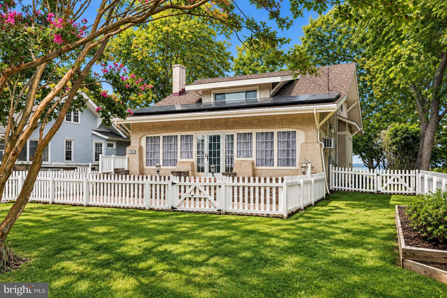50 Delaware Ave, Penns Grove, NJ 08069 photo