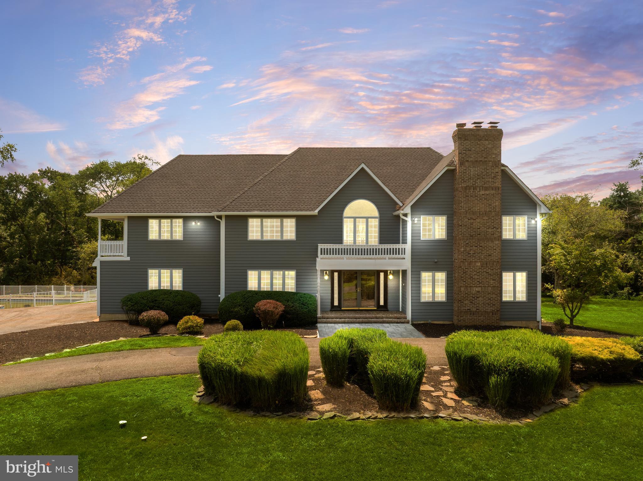 7 Michael Ct, Millstone Township, NJ 08510