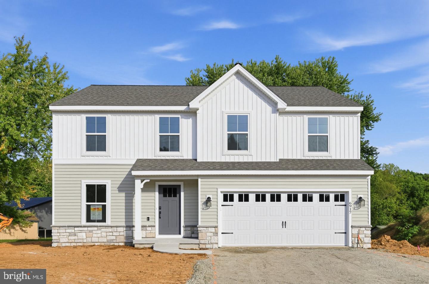 6917 Reynolds Mill Rd, Seven Valleys, PA 17360