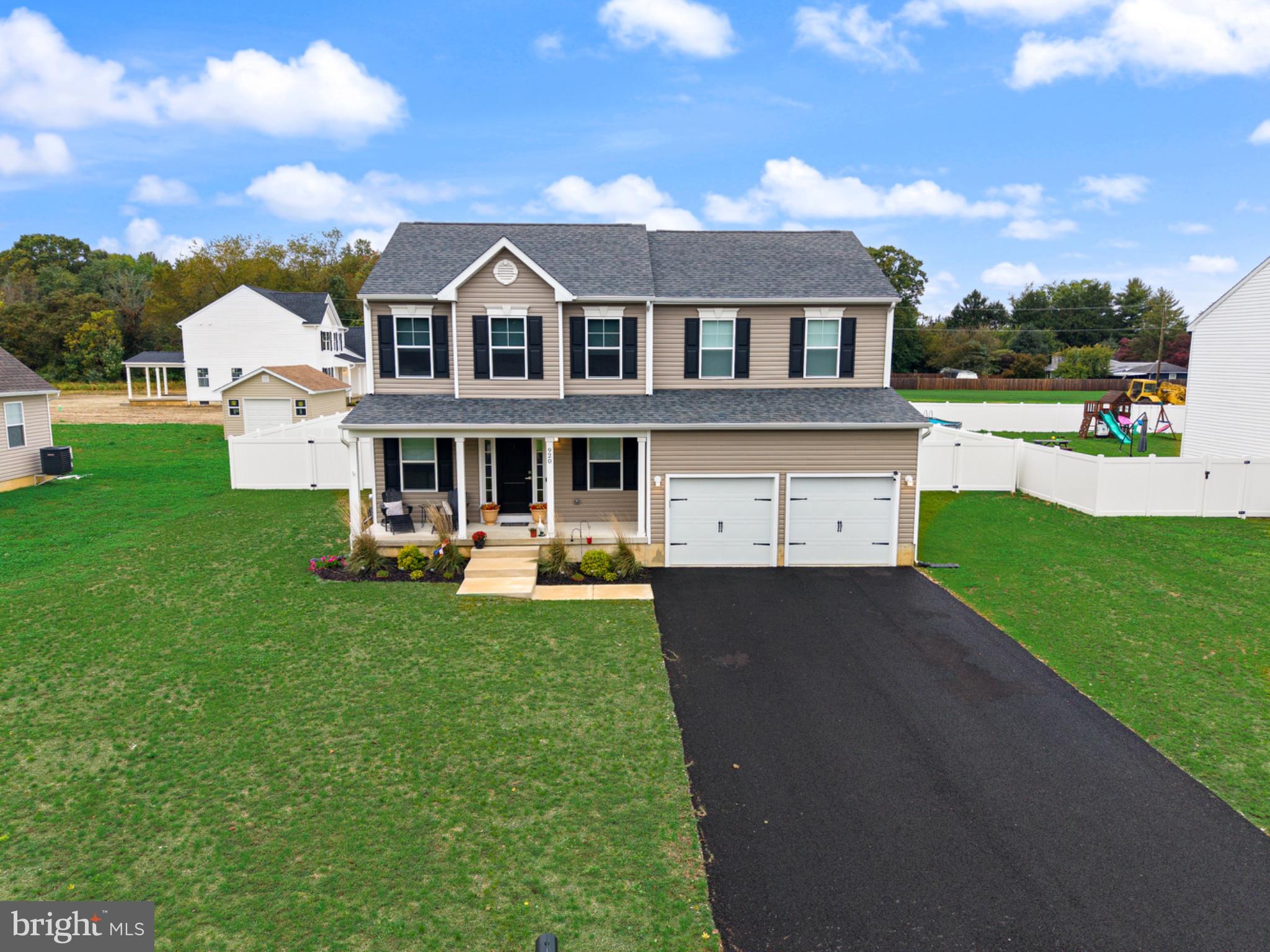 920 Chapel Dr, Vineland, NJ 08361
