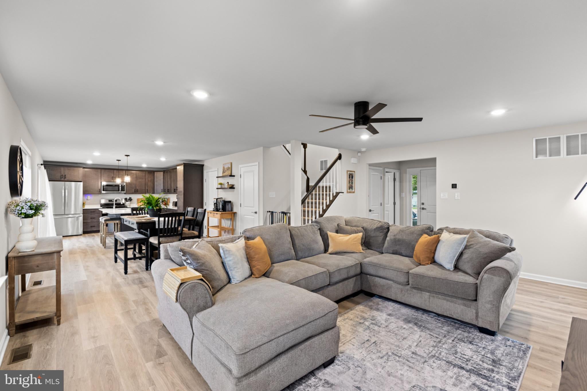 920 Chapel Dr, Vineland, NJ 08361 photo