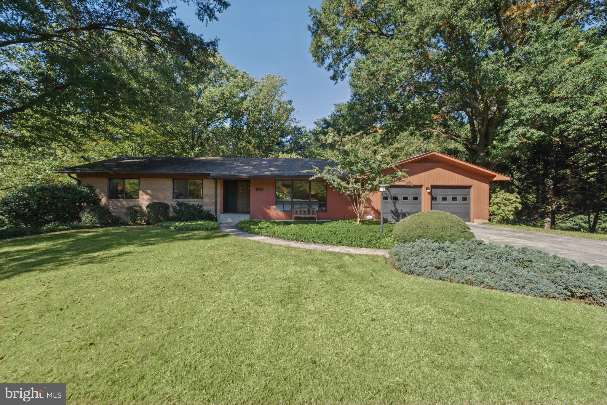 100 Quaint Acres Dr, Silver Spring, MD 20904
