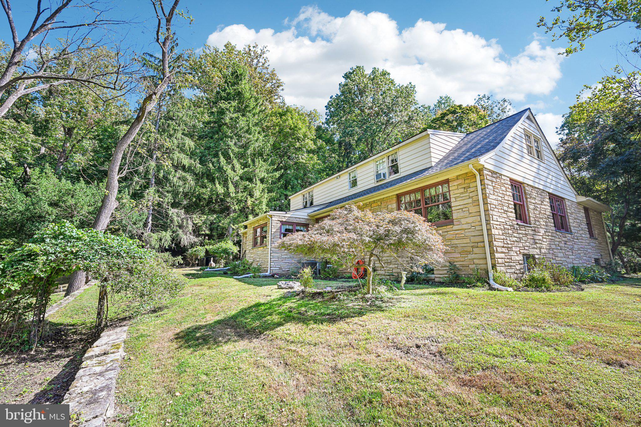 3 Moredon Rd, Huntingdon Valley, PA 19006 photo