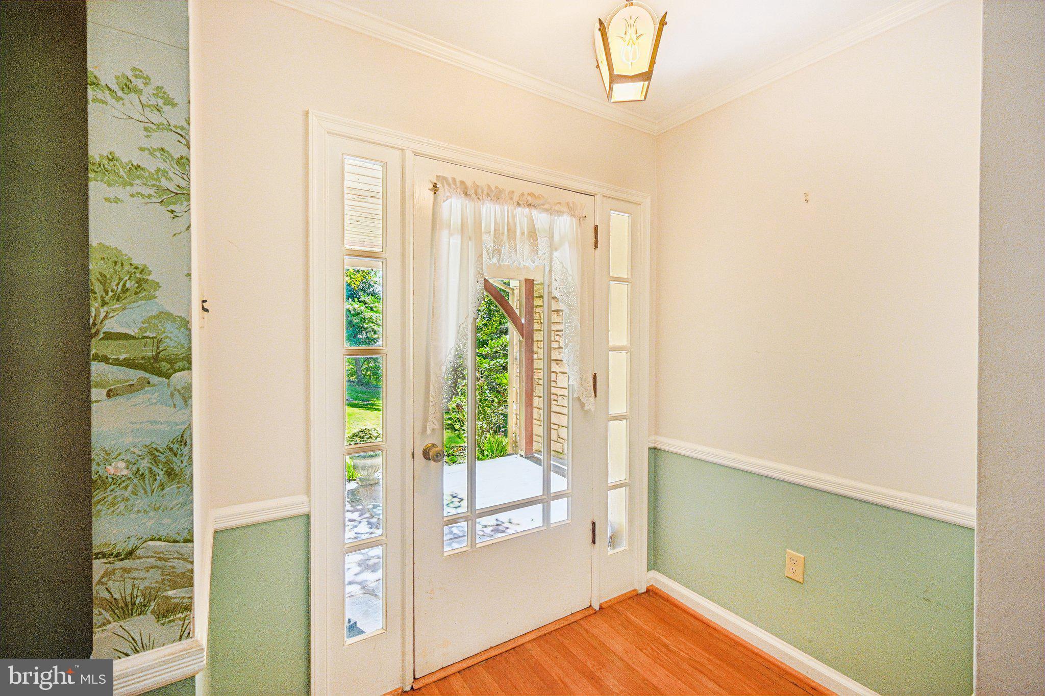 3 Moredon Rd, Huntingdon Valley, PA 19006 photo