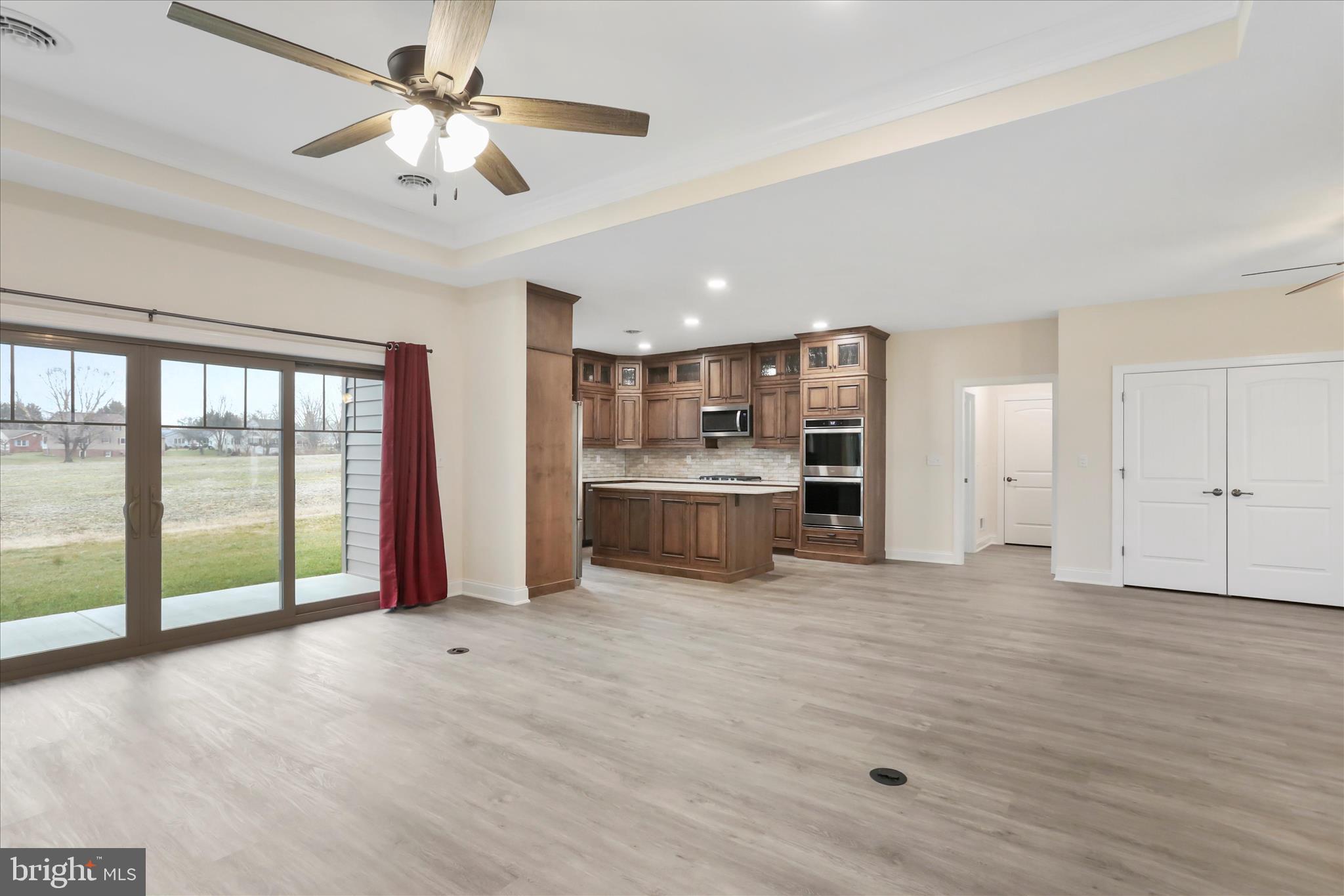 41 Smith Cir, Littlestown, PA 17340 photo