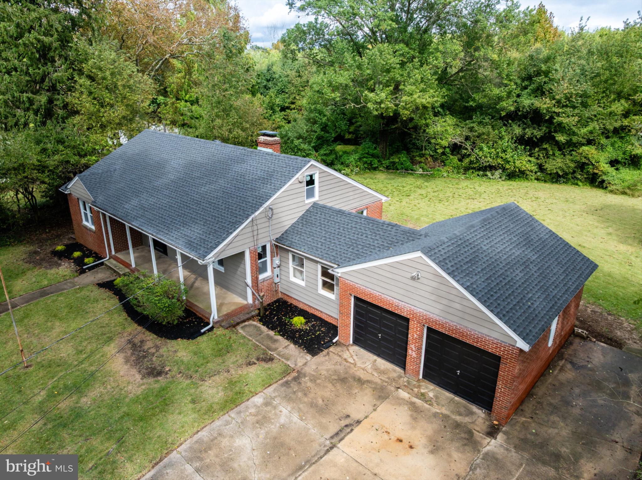 444 Barber Ave, Woodbury, NJ 08096