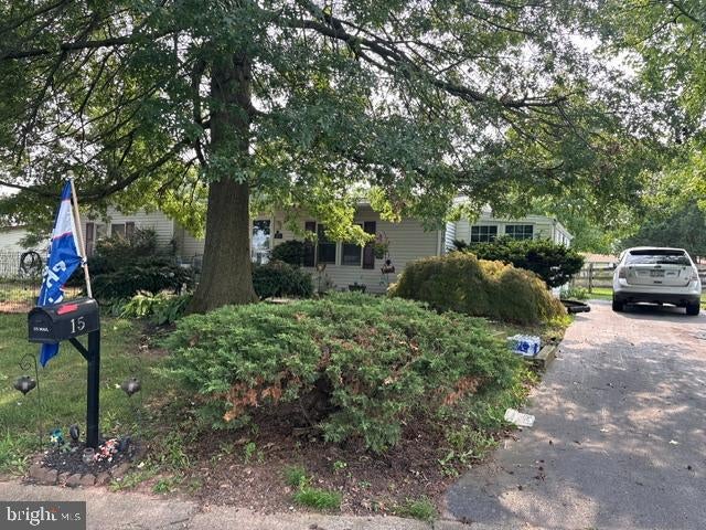 15 Bill Dr, Denver, PA 17517 photo