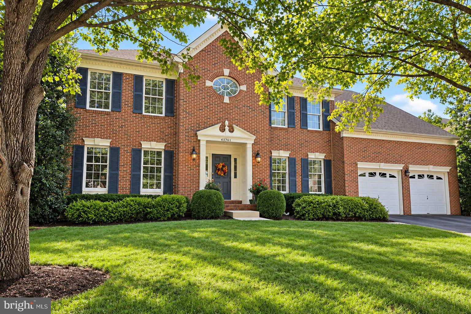 43761 Woodworth Ct, Ashburn, VA 20147
