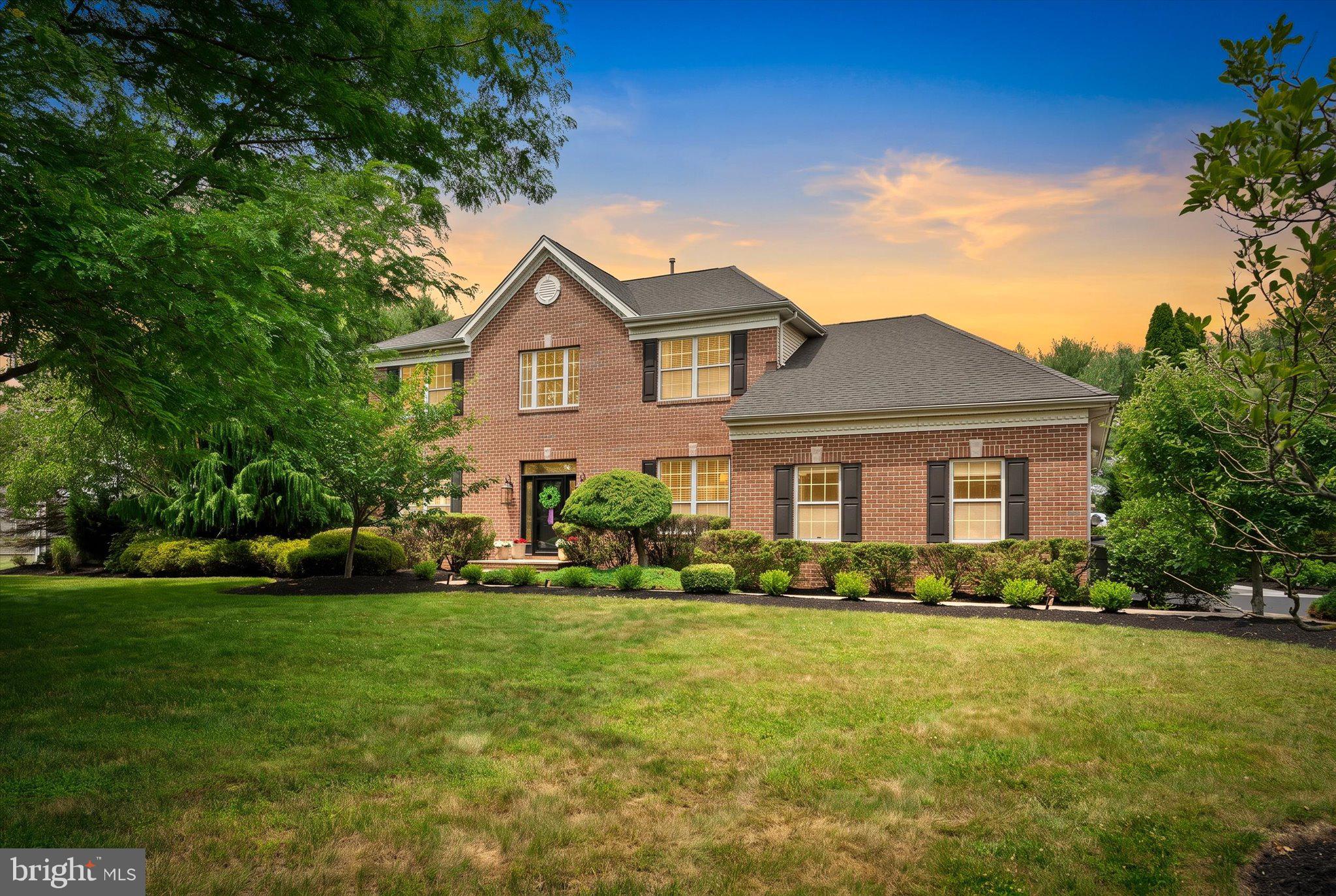 65 Cliffwood Dr, Allentown, NJ 08501