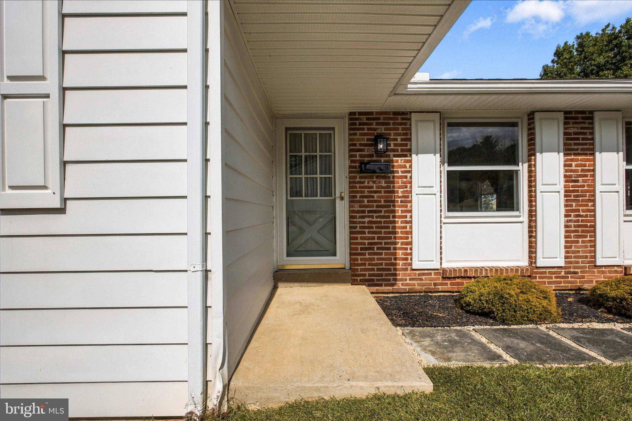 720 S Washington St, Kennett Square, PA 19348 photo