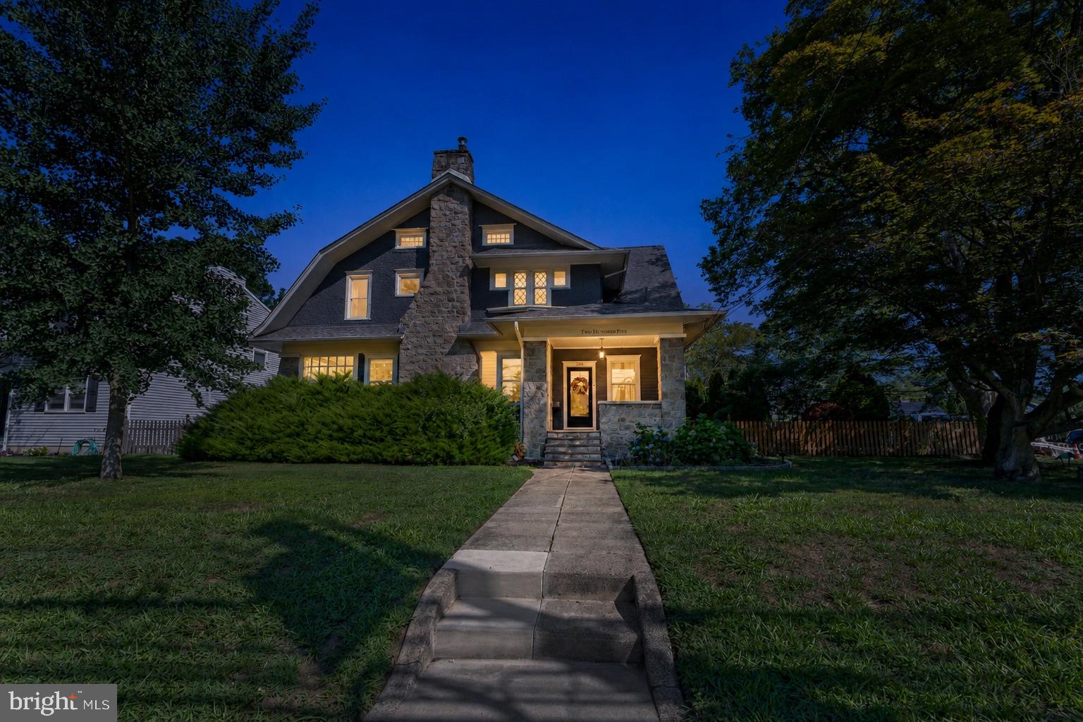 205 Kings Hwy, Audubon, NJ 08106