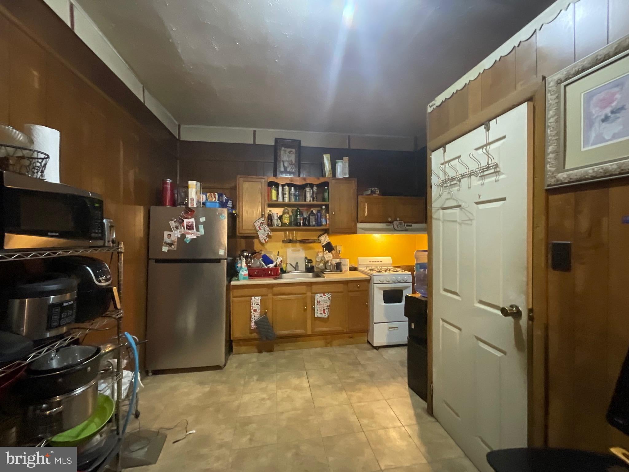 1811 River Ave, Camden, NJ 08105 photo