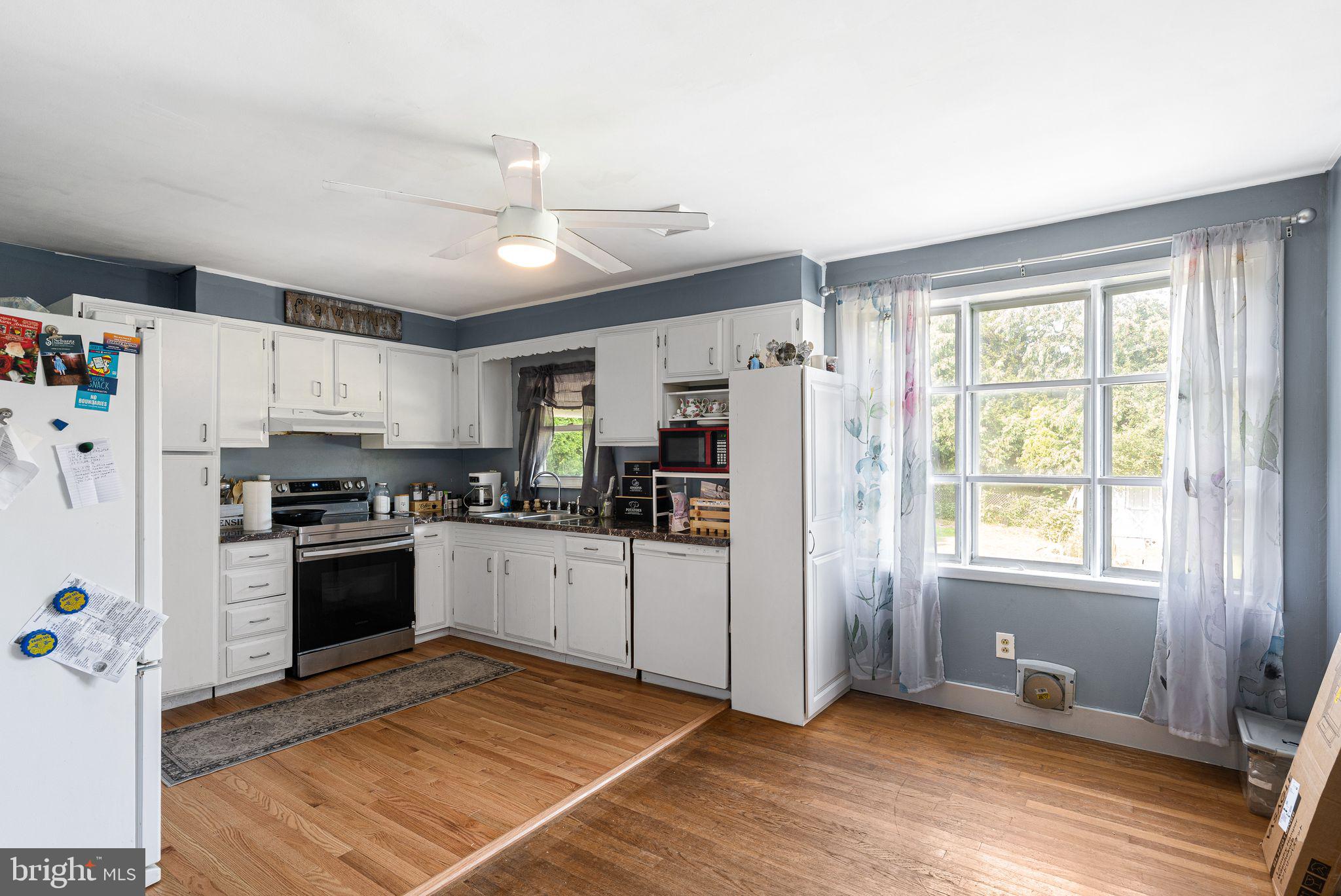 2300 S Filbert St, Allentown, PA 18103 photo