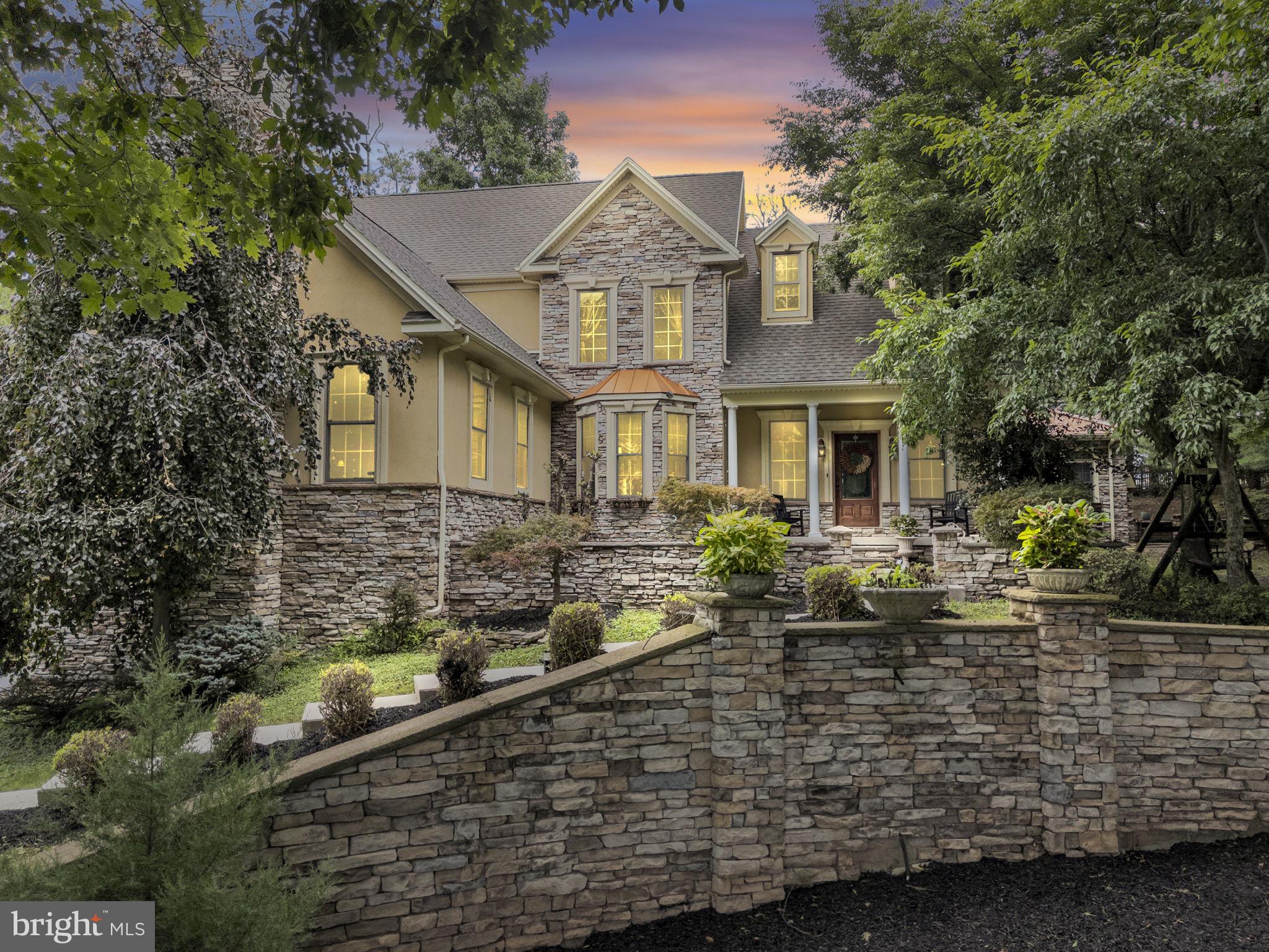 2250 Baker Rd, York, PA 17408