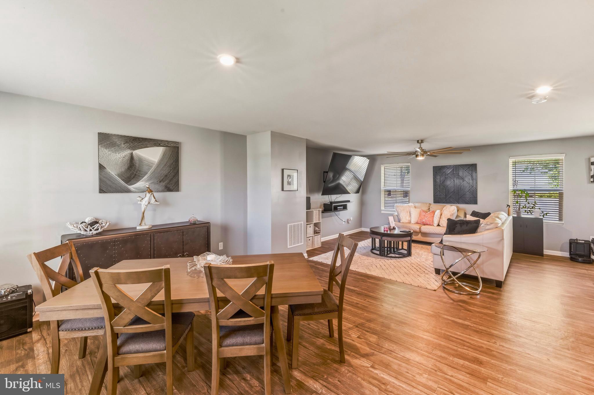 109 Carissa Ln, Sicklerville, NJ 08081 photo