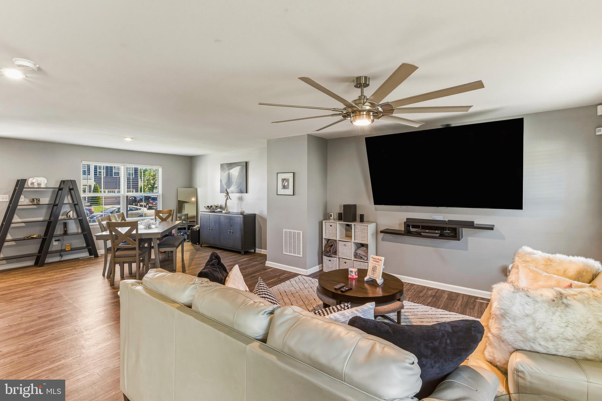 109 Carissa Ln, Sicklerville, NJ 08081 photo