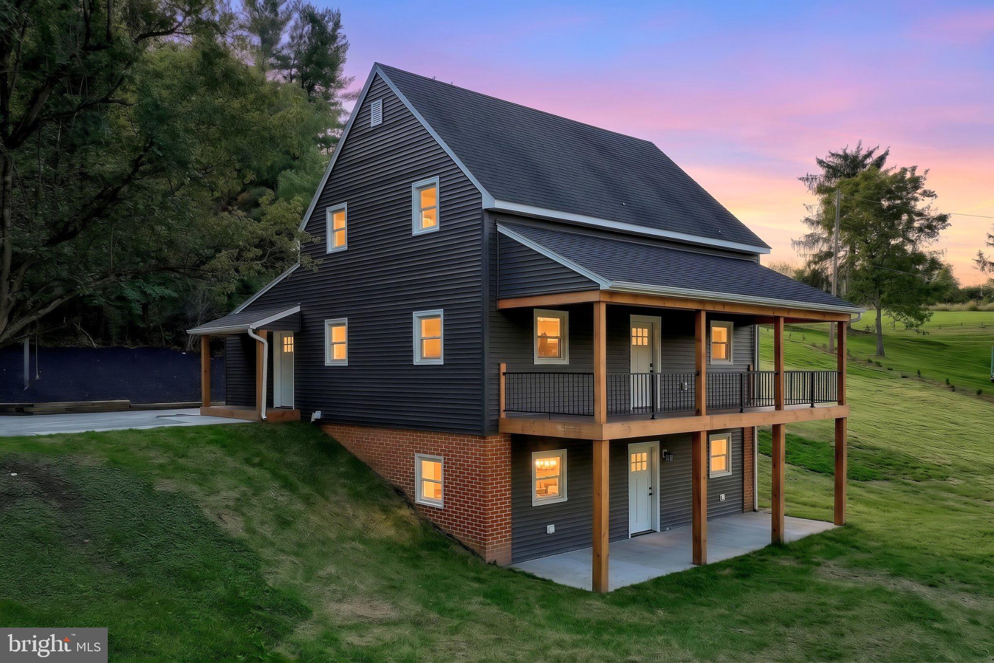 1452 Krafts Mill Rd, Spring Grove, PA 17362