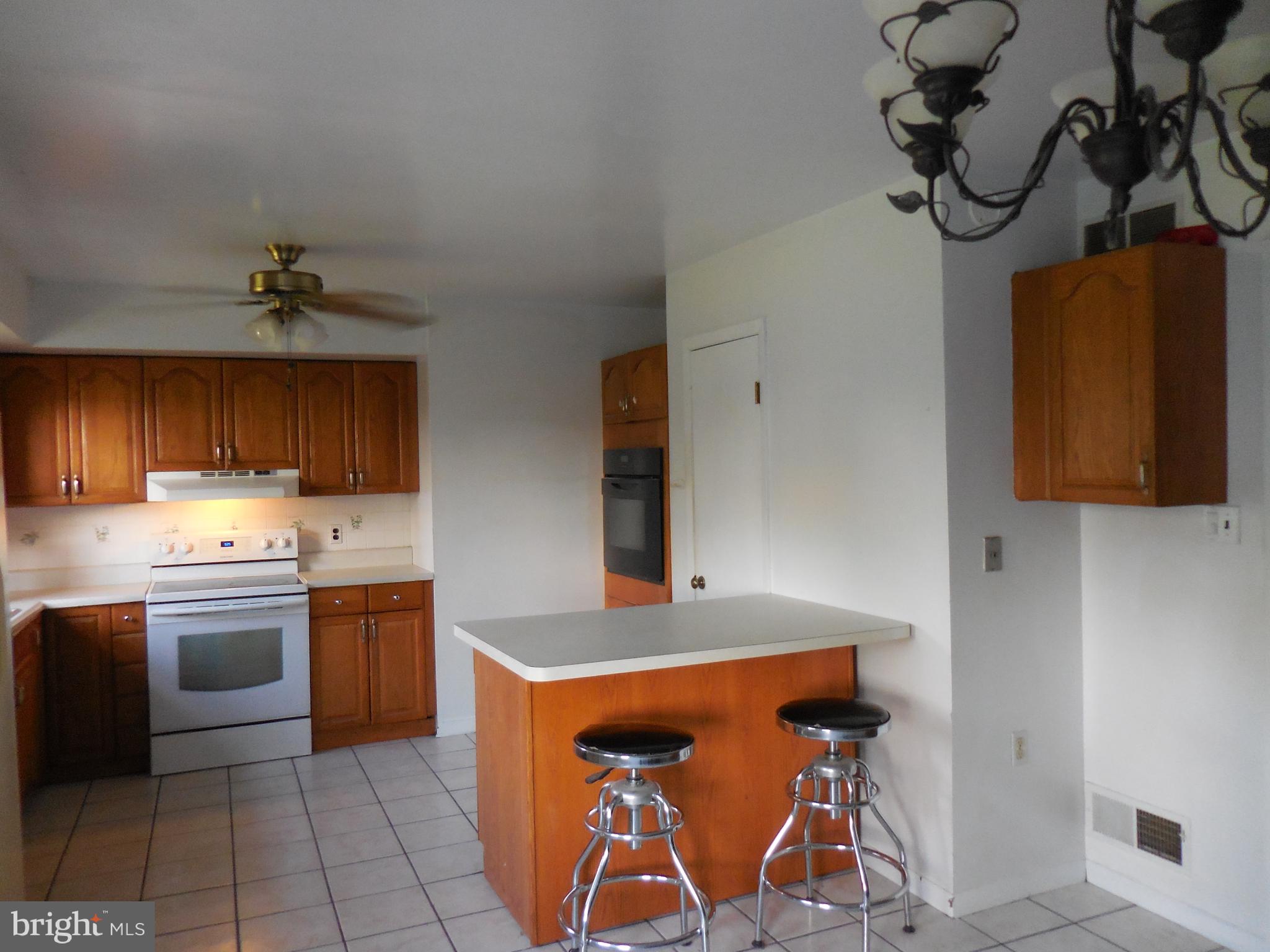 3862 Wrangle Hill Rd, Bear, DE 19701 photo