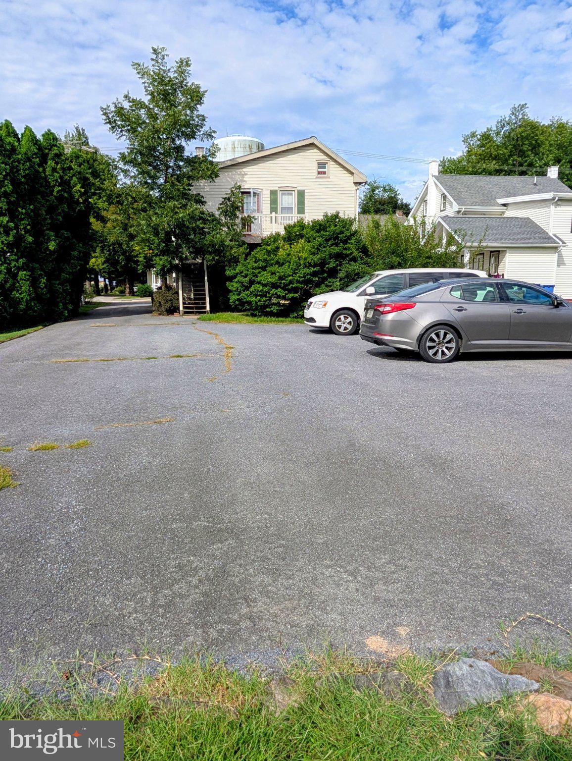 33 Queen Rd, Gordonville, PA 17529 photo