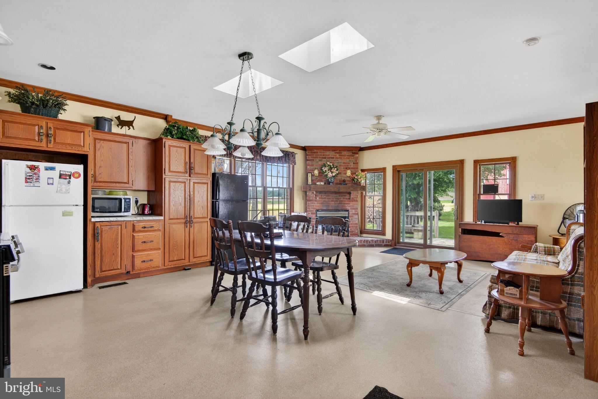 4023 Minute Dr, Columbia, PA 17512 photo