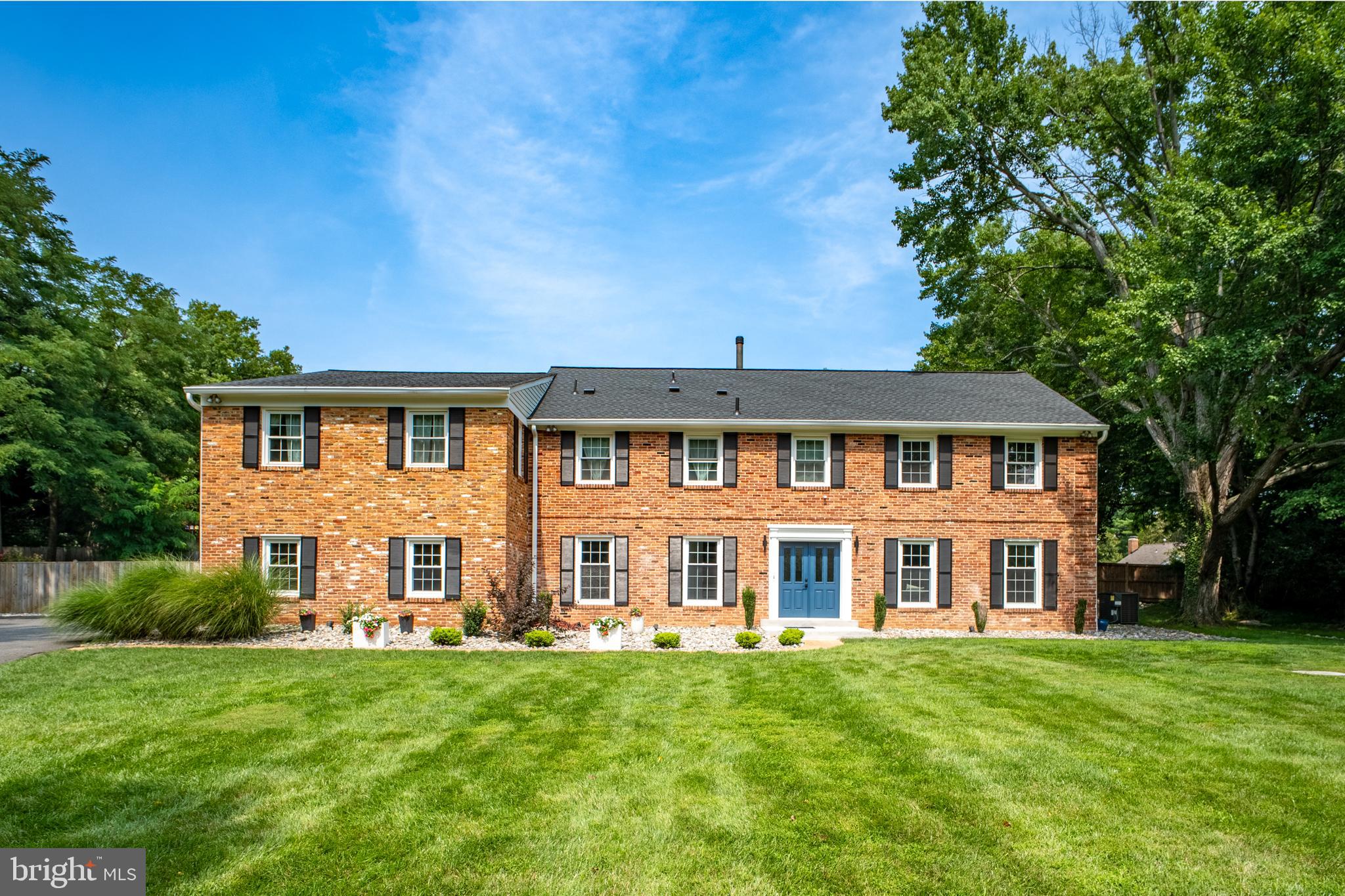 8354 Dominion Dr, Mc Lean, VA 22102