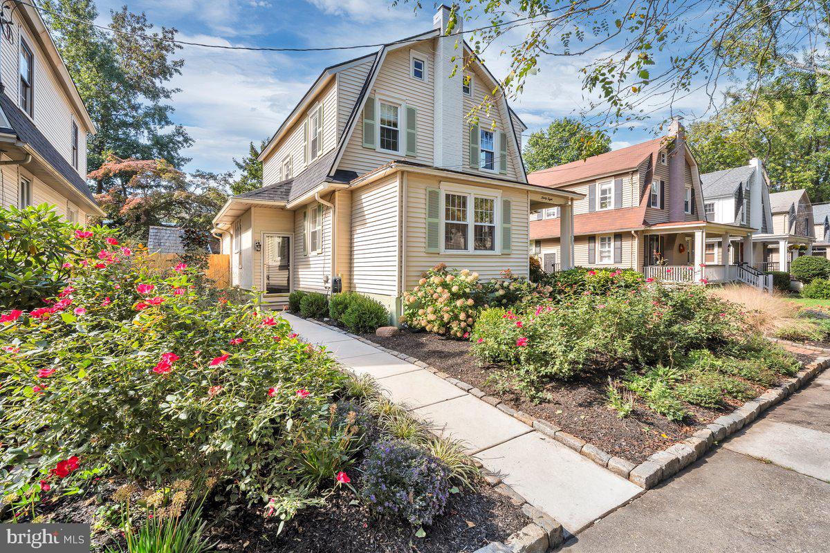 38 Evergreen Ln, Haddonfield, NJ 08033 photo