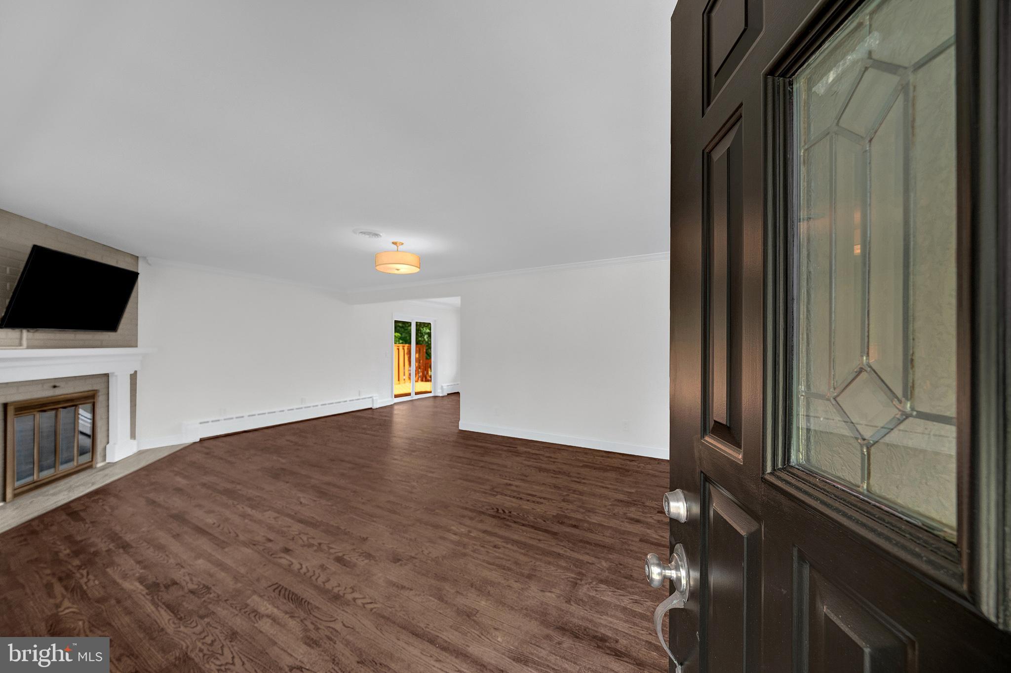 7 Malaga Dr, Ewan, NJ 08628 photo
